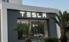 Tesla открива представителство в Атина
