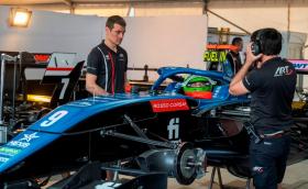 Никола Цолов е на пистата за двудневни тестове във Формула 3