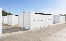 Tesla строи нов завод за индустриални батерии в Китай