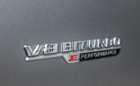 Mercedes няма да връща големия V8 за C 63 и E 63?