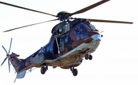 Военен хеликоптер спаси бедстващи британски парапланеристи в Стара планина