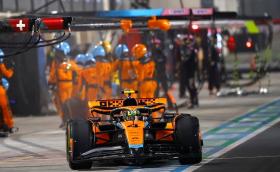McLaren счупи рекорда за най-бърз питстоп в Катар