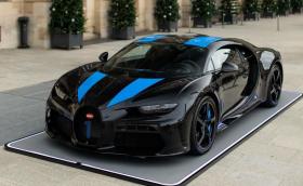 Българско Bugatti е изложено в центъра на Париж
