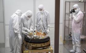 NASA отвори капсулата с пробите от астероида