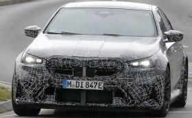 Новото BMW M5: 718 к.с. и 2,4 тона! 