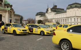 София: Таксиметрови шофьори излизат на протест срещу новите бус лента и велоалеи
