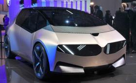 BMW Серия 1 се превръща в електрическия i1