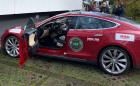 Германец мина 1,7 млн. км с Model S, но смени 13 електромотора