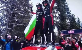 Българското знаме се вее зад гърба на Ожие след победата в Монте Карло