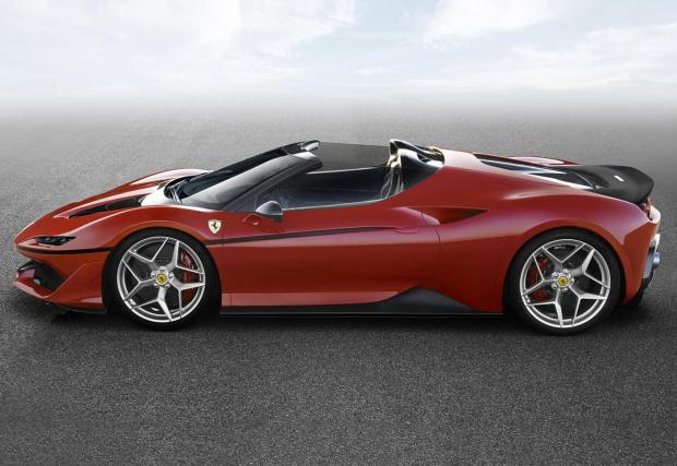 Новото Ferrari J50 Галер