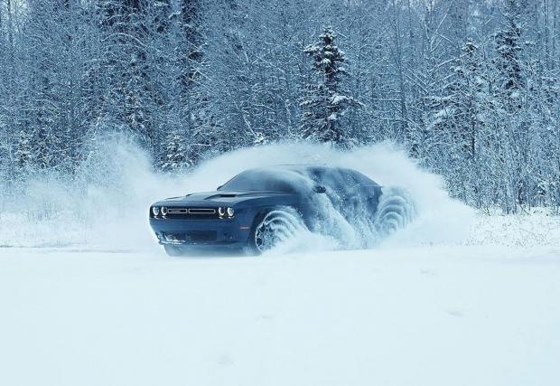 Dodge Challenger GT AWD. Галерия