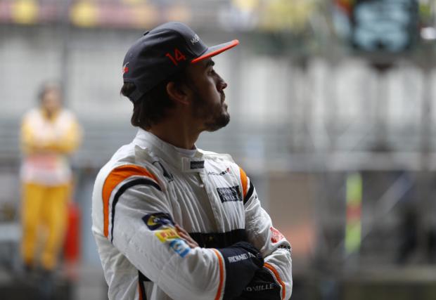 Предвид резултатите на McLaren през сезона дотук, не е особено чудно желанието на Алонсо да се разнообрази с други състезания
