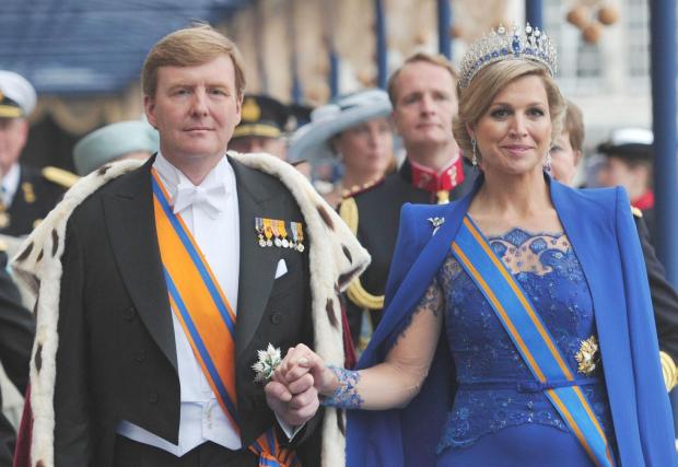 Негово величество Вилем-Александър Нидерландски със съпругата си кралицата-консорт Максима Нидерландска