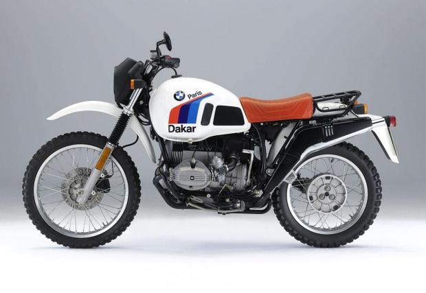 А ето го и вдъхновението: BMW R80 G/S Paris-Dakar. 