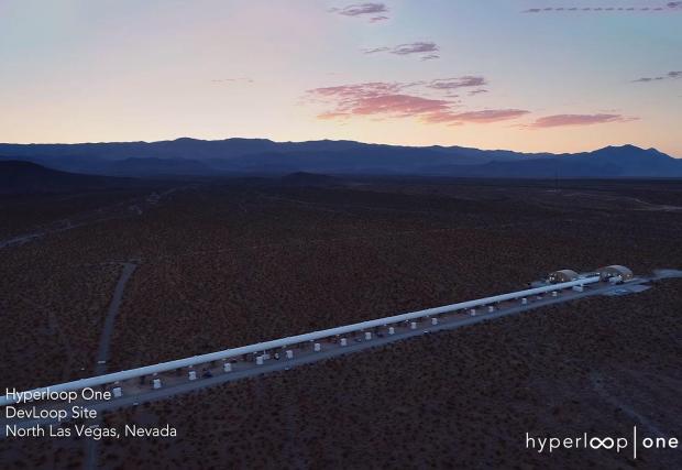 Разработва и Hyperloop One...