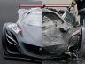 А това е Mazda Furai. Или поне нейните останки, след като колата изгоря по време на снимките на TopGear. Моторът беше ванкелов.