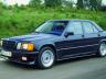 1984 Mercedes 190E V8 - старата хот род философия - намерете най-големия възможен двигател и го сложете в най-малката възможна кола