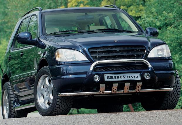 1998 Brabus M V12 - М-класата с V12 днес не звучи толкова безумно, но през 1998 публиката още осмисляше абревиатурата SUV