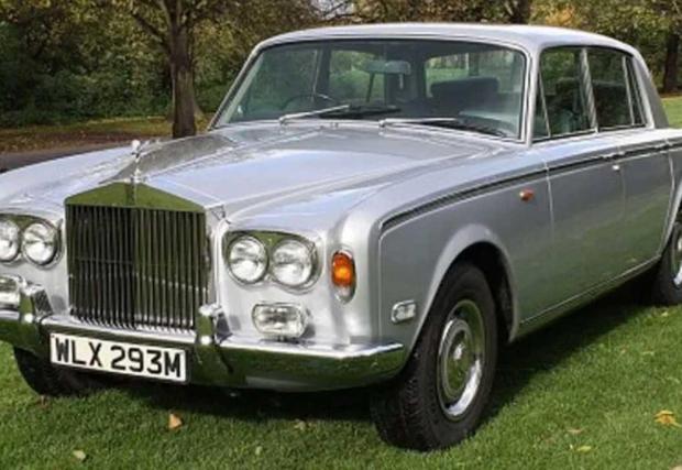 Rolls-Royce Silver Shadow - Това е един от автомобилите, които Фреди не продава до смъртта си през 1991 година. 