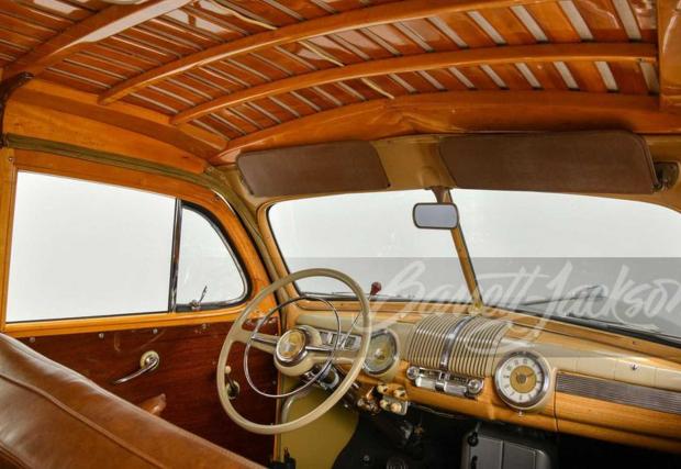 Ford Super Deluxe Custom Woody Wagon