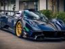 Галерия от 8 снимки на Pagani Zonda Revolucion