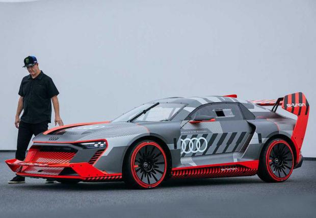 Галерия от 15 снимки с Audi S1 Hoonitron Concept