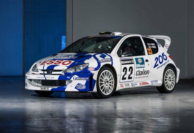Галерия от 12 снимки на Peugeot 206 WRC 1999