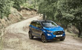 Ford EcoSport идва с нов интериор и 4х4