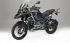 BMW R 1200 GS xDrive Hybrid. Моторът е с двойно предаване, 170 коня и е тестван и на Северния полюс