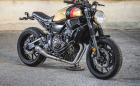 Обичана или мразена: Yamaha XSR700 с ауспух от MotoGP и разцветка от F1. Галерия и инфо