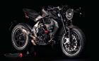 MV Agusta RVS е мощен е 150 к.с., има титаниеви компоненти и адаптивен LED фар