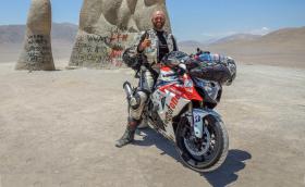 Този човек е обиколил света със Suzuki GSX-R1000R. За 442 дни, близо 120 000 км... Галерия и видео