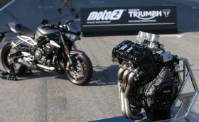 Triumph става официален доставчик на двигатели за Moto2