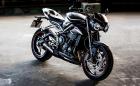 Чисто нов и готин: Triumph Street Triple 675 RS идва със 123 коня и електронна газ. Галерия, видео и инфо