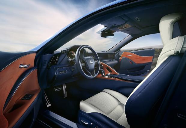 Бъдещето на хибридите е тук: Lexus LC 500h с нова задвижваща техника