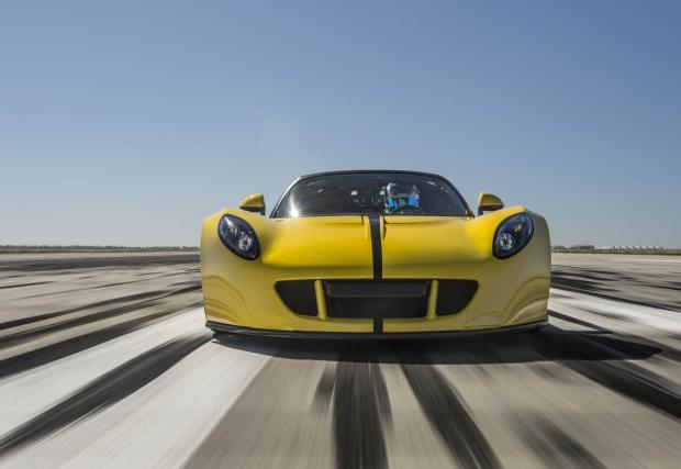 Историята зад рекордните 427 км/ч на Hennessey Venom GT Spyder. Галерия и видео