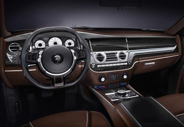 Rolls-Royce разкри детайли около първия си SUV, с който ще погне Bentley Bentayga