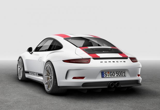 Porsche 911 R с 320 км/ч. По обществената пътна мрежа, абсолютно легално. Видео