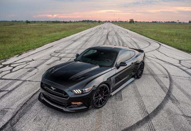 Hennessey отбелязват четвърт век с адска машина: Hennessey 25th Anniversary Edition HPE800 Ford Mustang