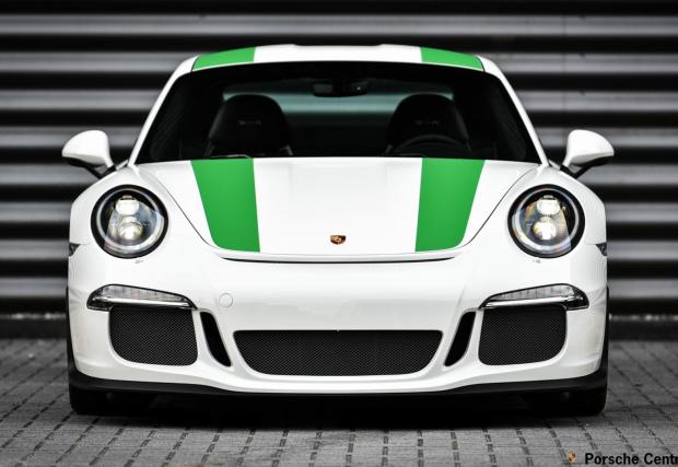 Фотосесия: Porsche 911 R в детайли, с мега разцветката в стил Carrera RS 2.7