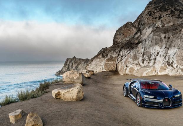 Изумителният Bugatti Chiron: нова галерия и детайли около колата, за която българин даде 5 млн. лв