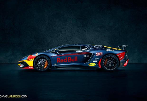  Бик с бикове: Lamborghini Aventador SV “Max Verstappen F1”