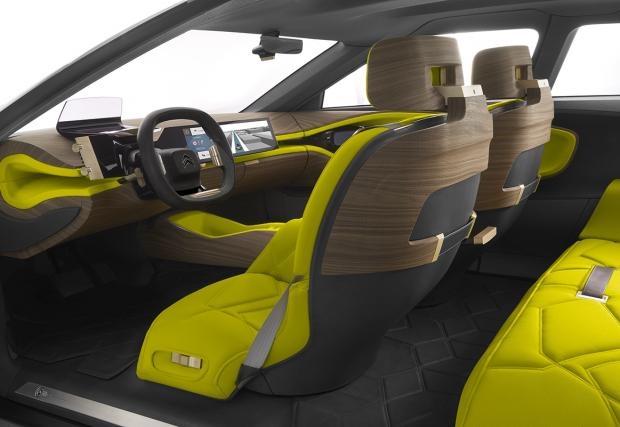 Citroen CXperience Concept идва в Париж: 3 метра междуосие и дисплей, по-голям от този на Tesla. Пълна галерия и видео