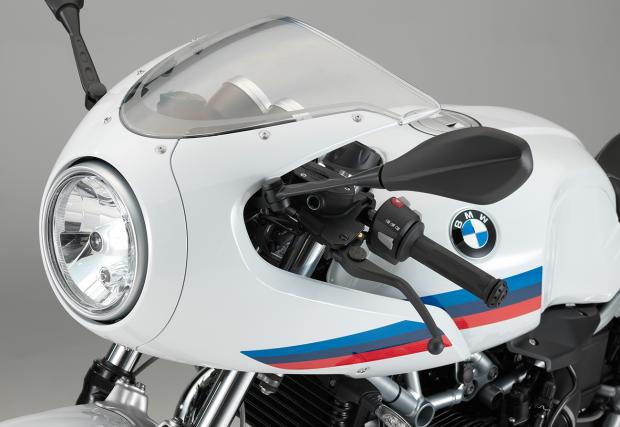 BMW направи специален модел за дамите? R nineT Racer идва със сила