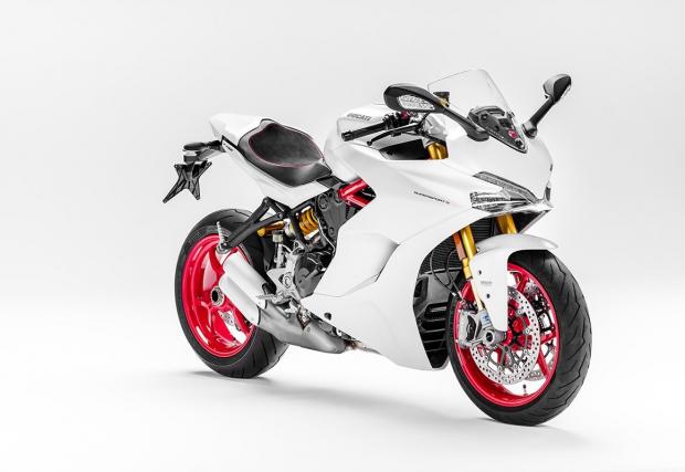 Посрещнете изцяло новия Ducati SuperSport, за всеки ден. Така казват от Ducati
