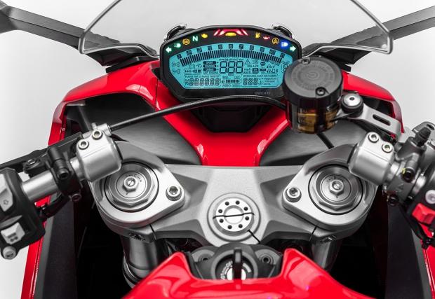 Посрещнете изцяло новия Ducati SuperSport, за всеки ден. Така казват от Ducati