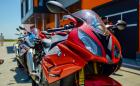 Карахме това BMW S 1000 RR на писта. Тествахме „Моторпарк Румъния“